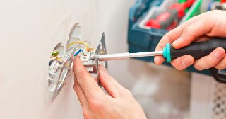 Электромонтажные работы Нижневартовск цена 467 руб Электрика под ключ